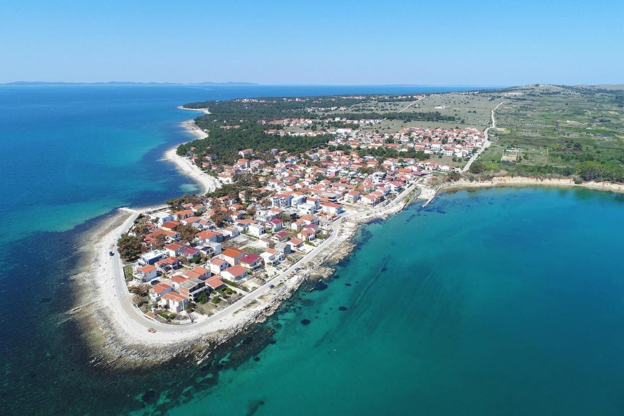 Apartmani Nella Vir Exterior foto