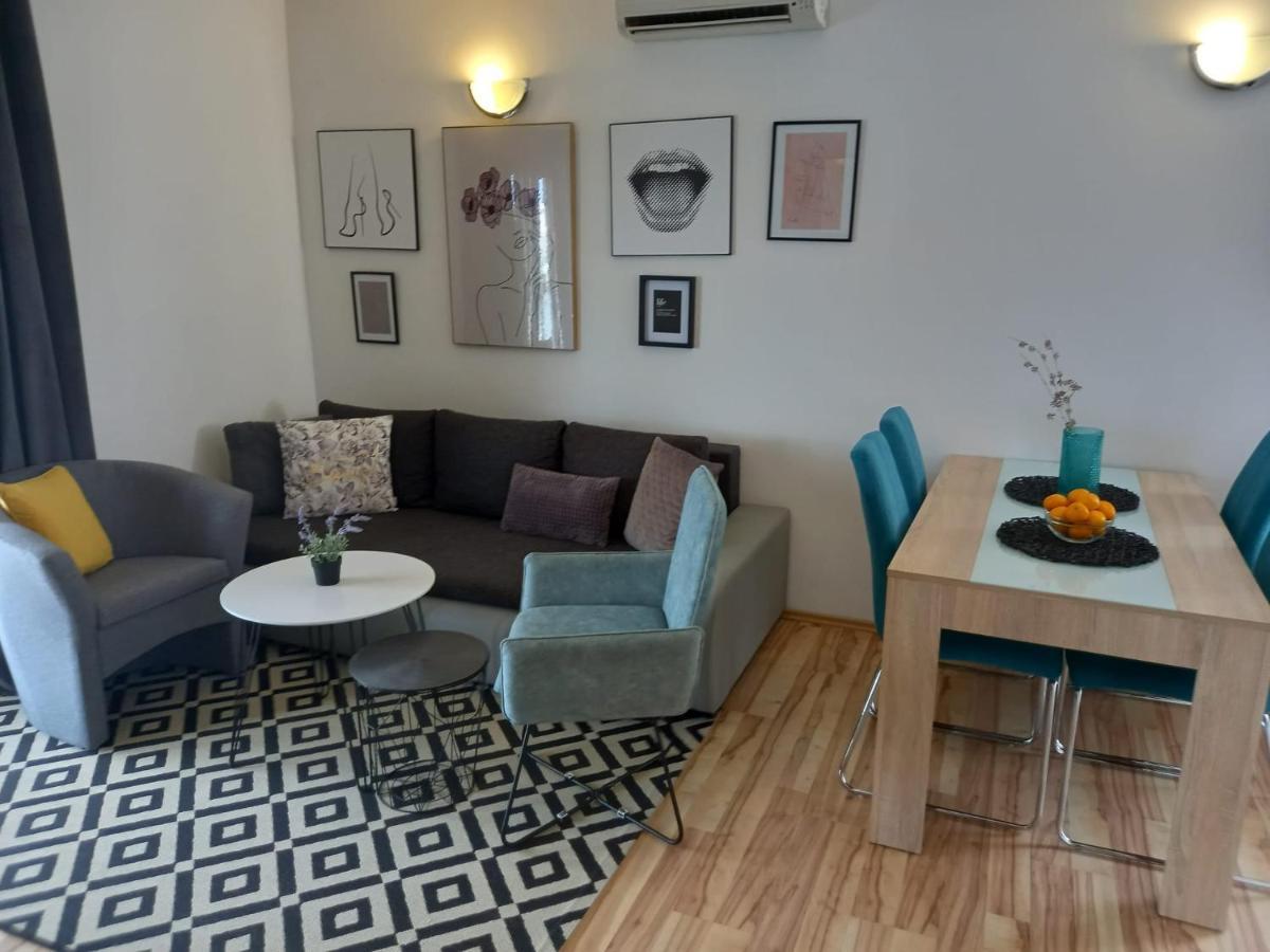 Apartmani Nella Vir Habitación foto